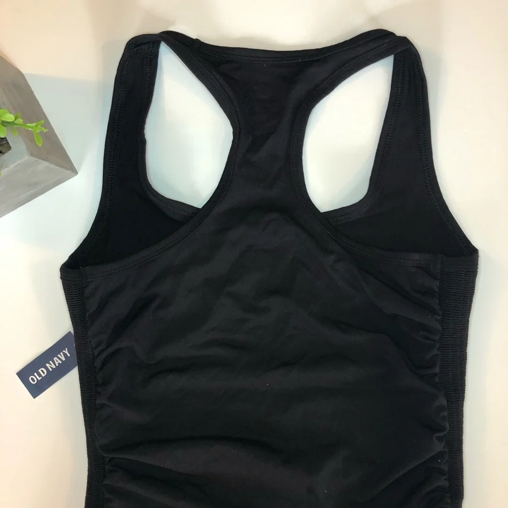 Old Navy Fitted Active Workout Tank Top Size Small - Picture 4 of 9